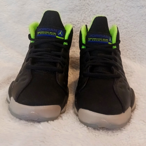 *NEW W/BOX* Jordan Jumpman Team ll Premium Display Sneaker size 4y OG ALL - Picture 8 of 8